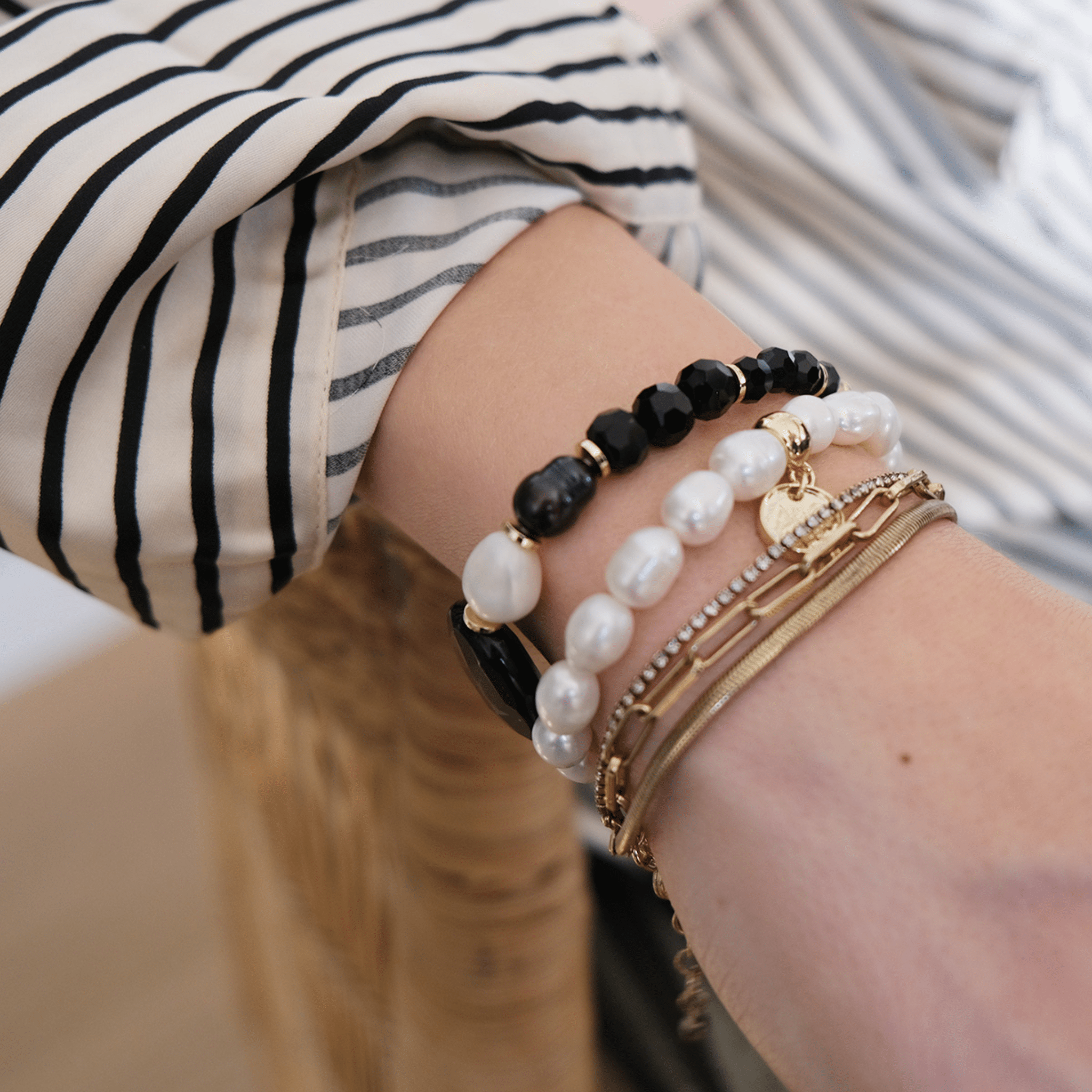 A&C Bracelet Fresh Water Pearls - Whatever We Like -