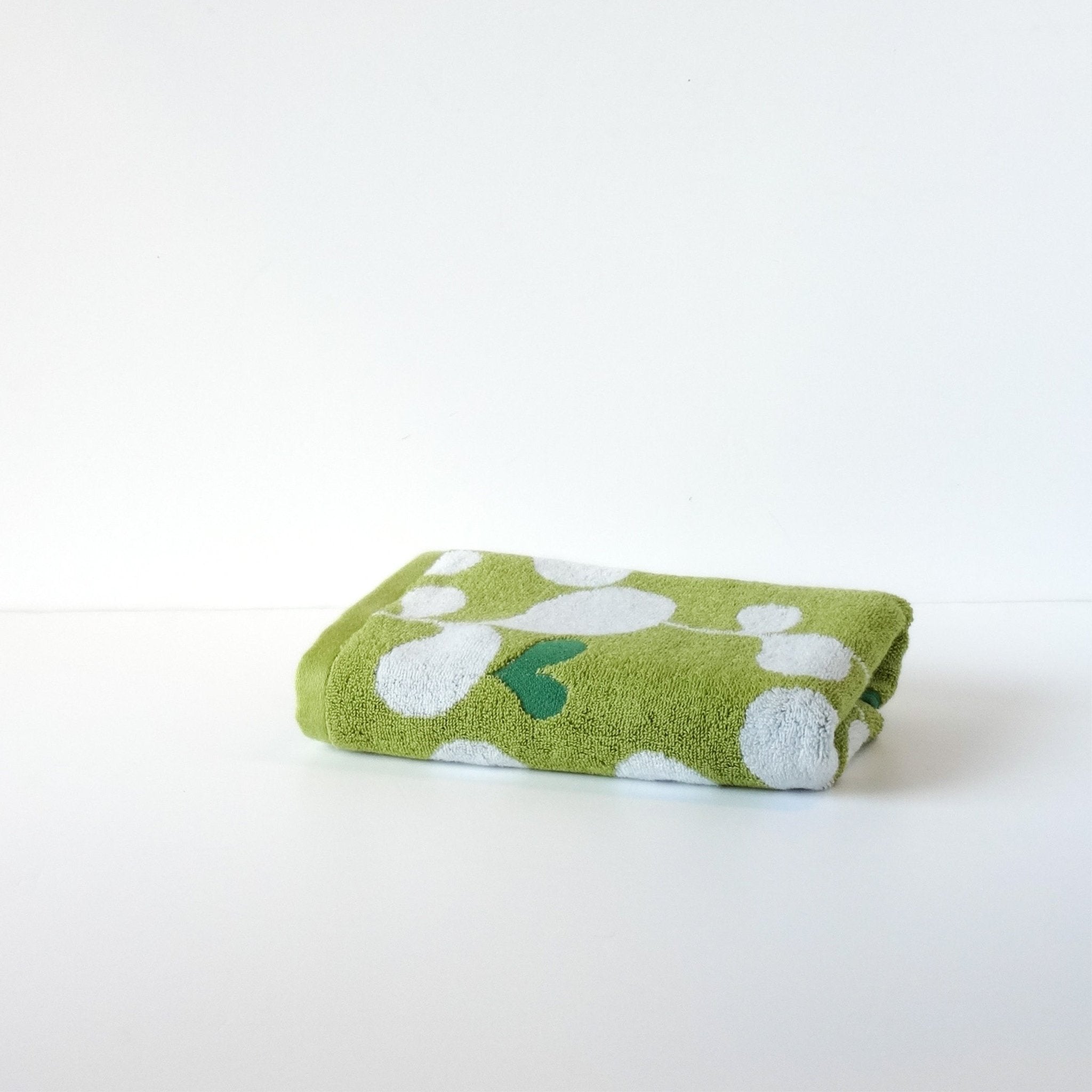 Hand Towel Heart Leaf Green - Whatever We Like -