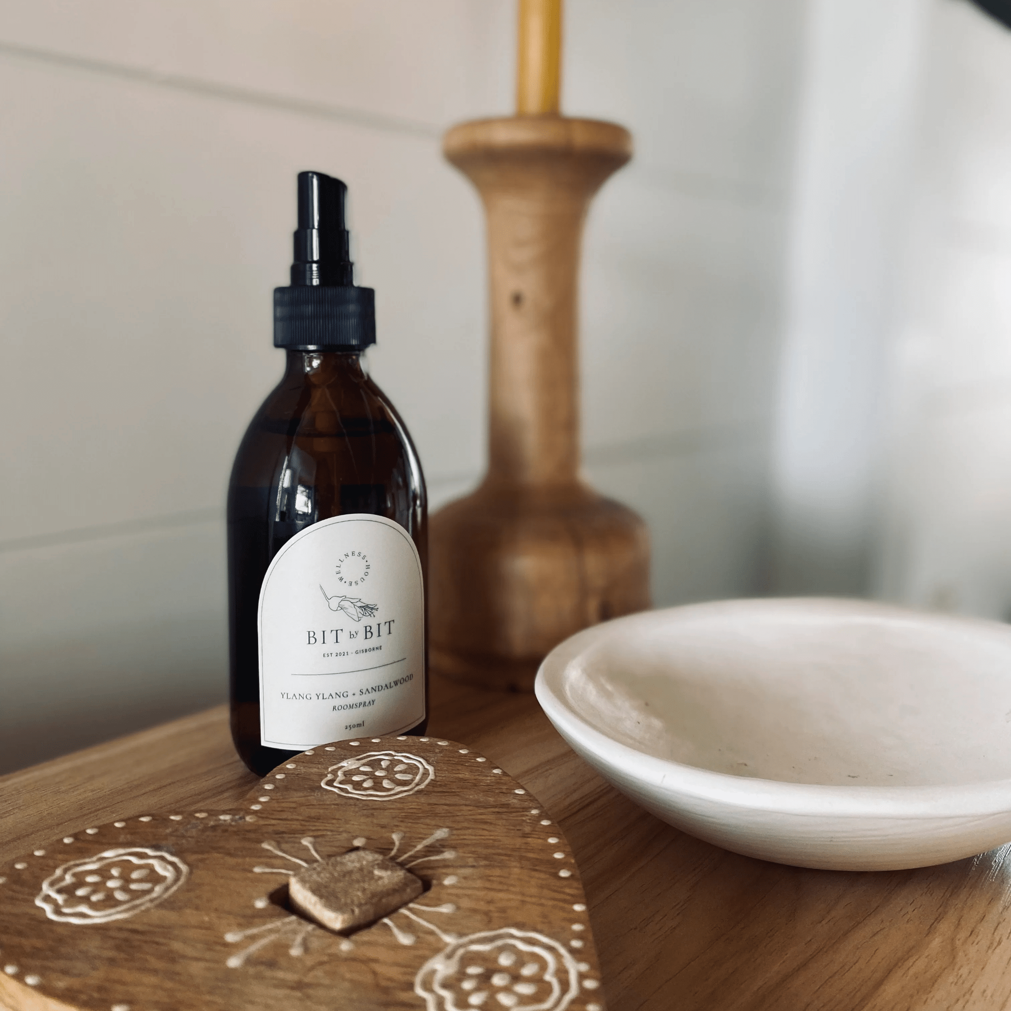 ROOMSPRAY | Ylang Ylang + Sandalwood 250ml Glass Bottle - Whatever We Like -