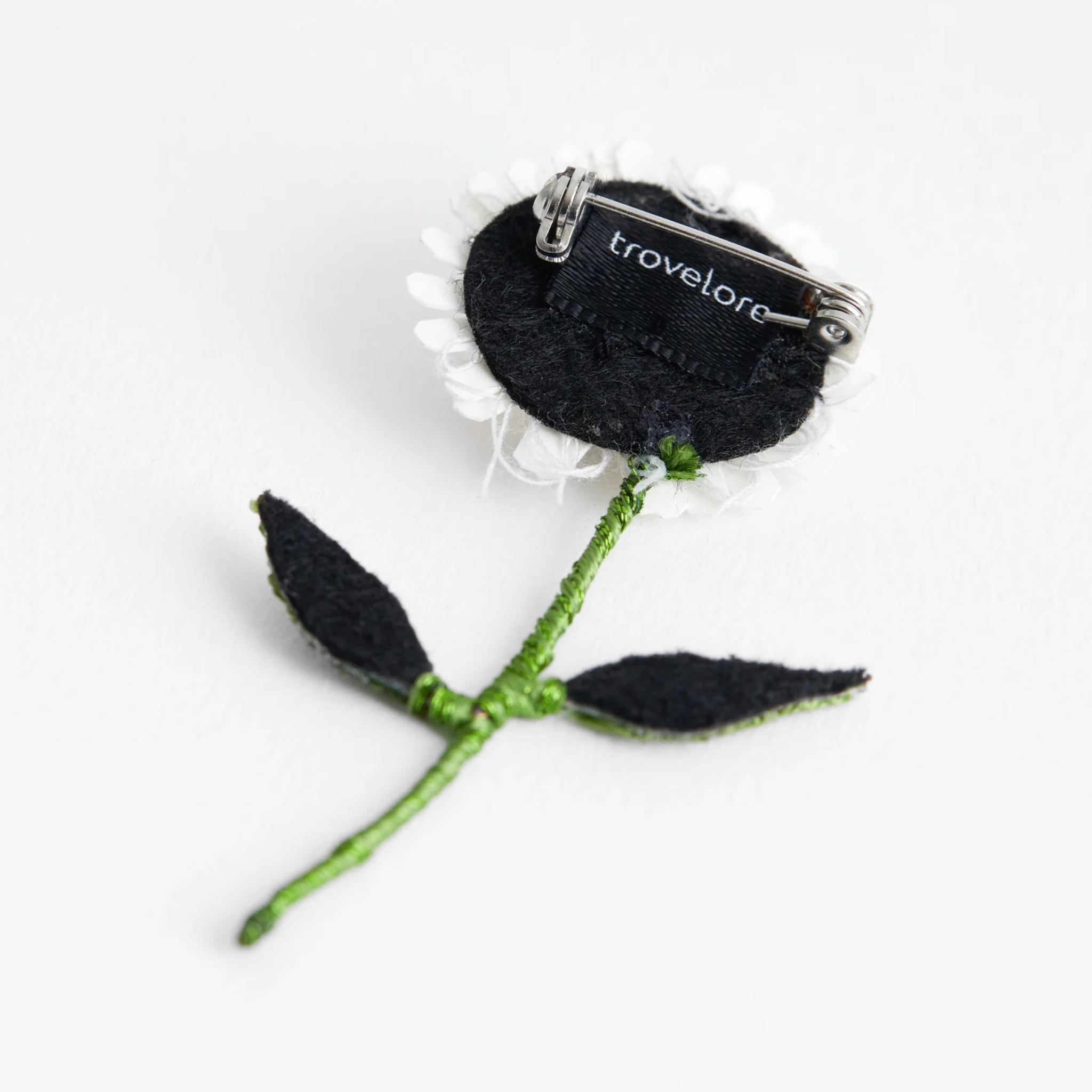 Brooch Trovelore White Daisy