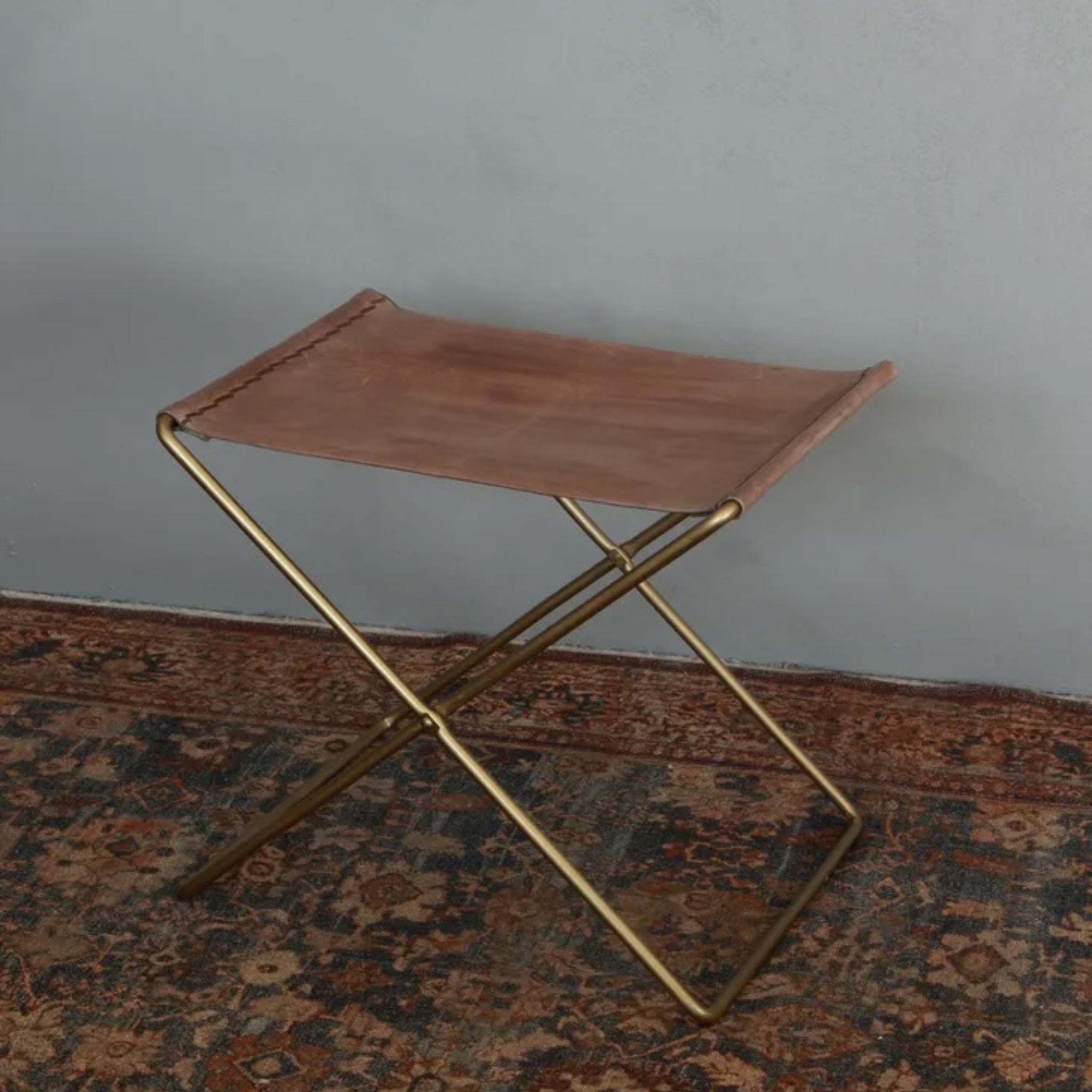 Palma Folding Leather Stool