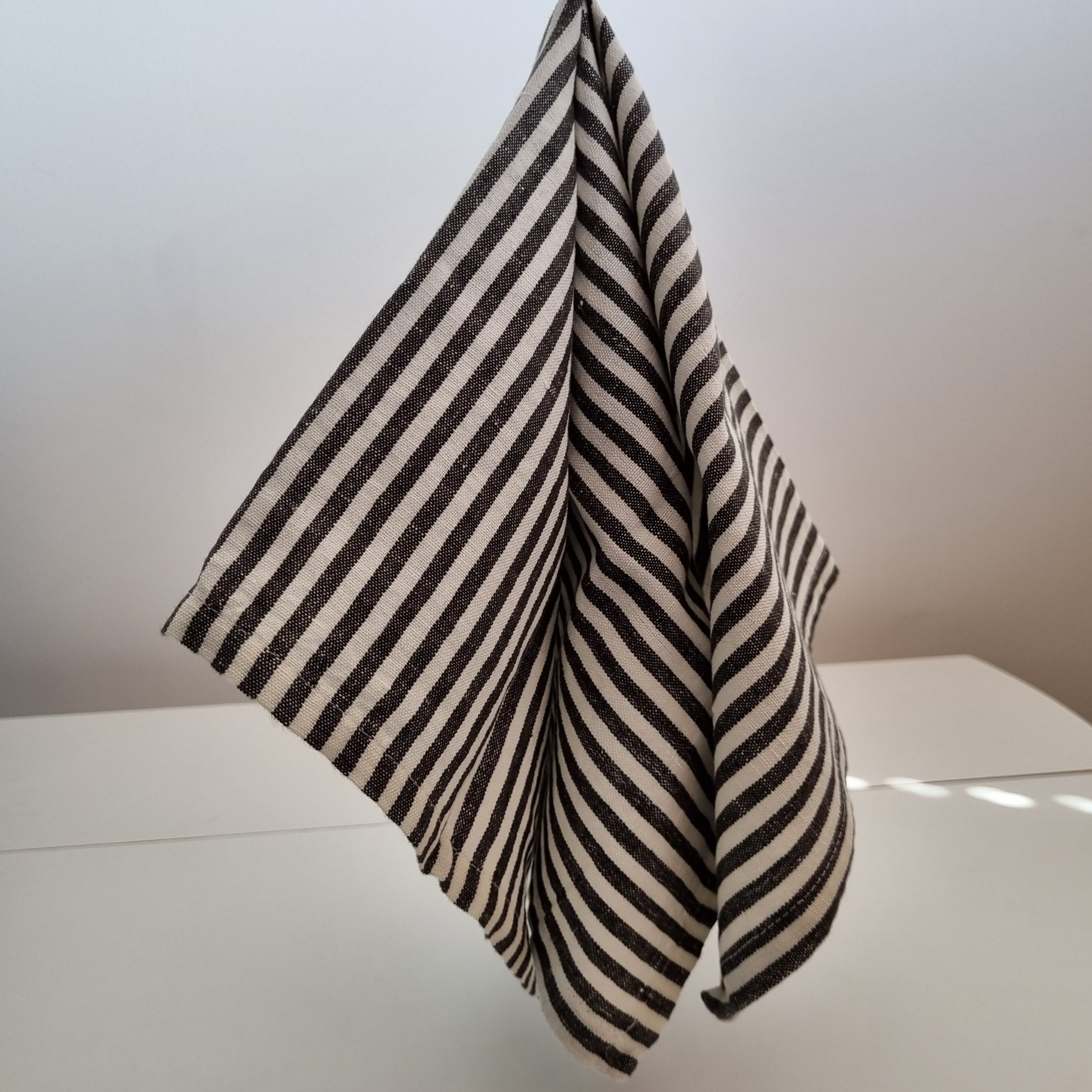 Napkins Set 4 Linen Blend CHARCOAL Stripe